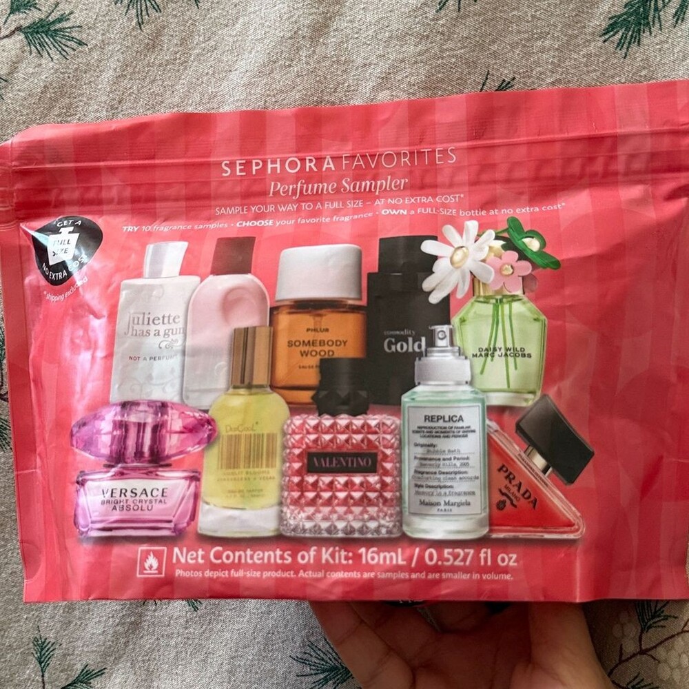 Sephora Favorites Perfume Sampler Set w/ Redeemable Full-Size Bottle Voucher